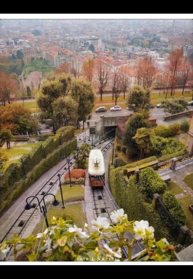 Smart Gold Apartment Luxury Central Bergamo Zewnętrze zdjęcie